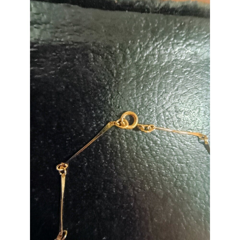 Vintage Gold Tone Flower Necklace With Purple Stone - Picture 4 of 5